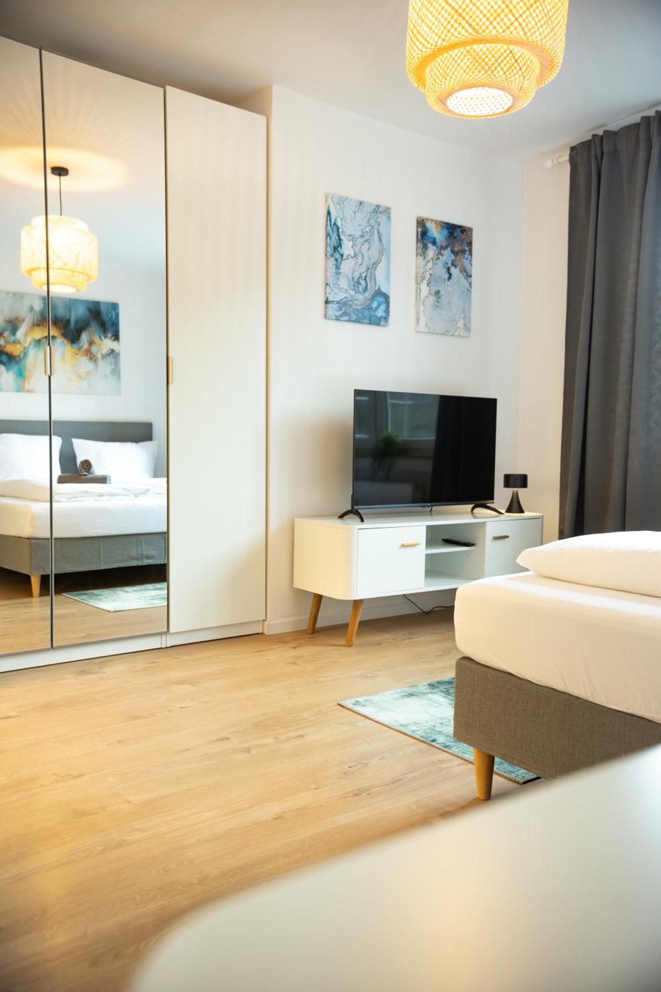 Holideis Center Studio-apartment * Cologne